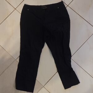 Dana Buchman Black Cropped Ankle Pants